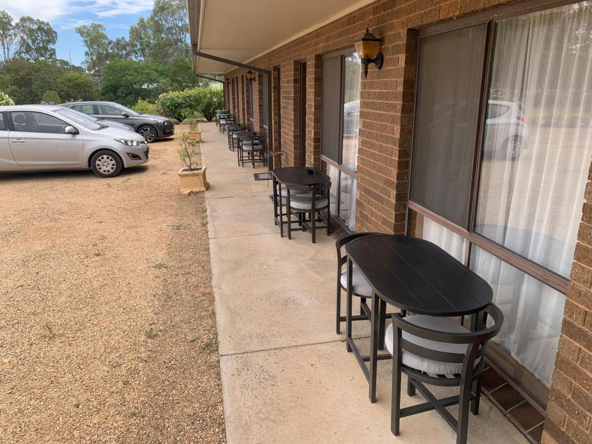 Newell Motor Inn Narrandera Esterno foto